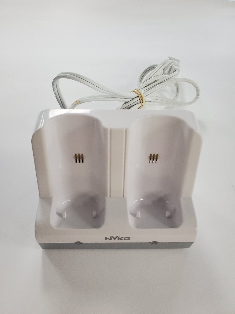 Nyko Charge Station for Wii
