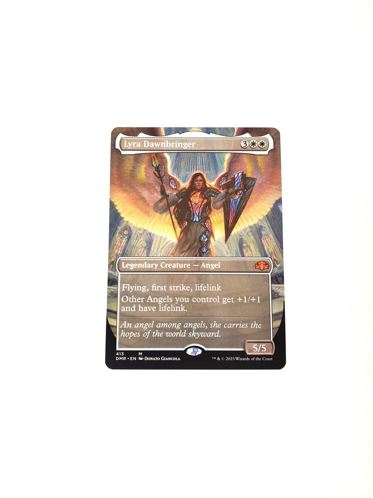 Lyra Dawnbringer (Borderless)
