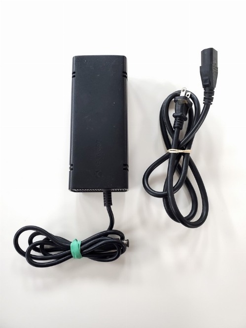 Xbox 360 E - AC Adapter