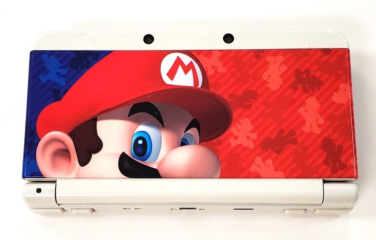 New Nintendo 3DS (Super Mario 3D Land Edition)