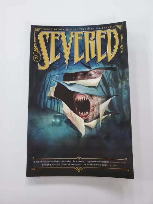 Severed (Anglais)