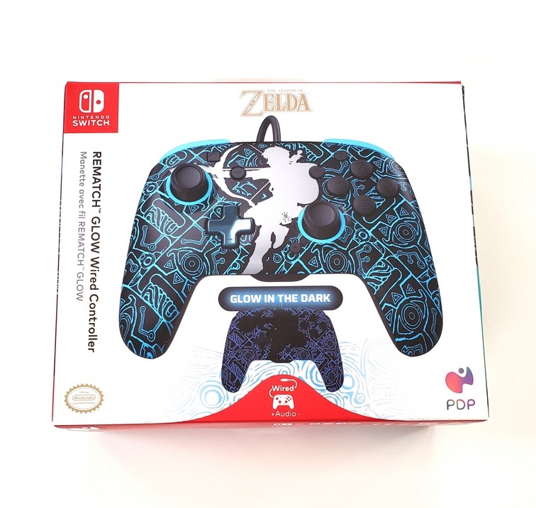 Nintendo Switch The Legend of Zelda Rematch Glow Wired Controller (CIB)