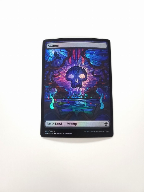 Swamp (279) (Showcase) (Foil)